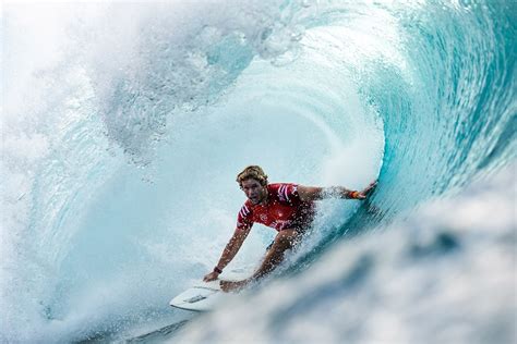 John florence - Feb 8, 2023 · Surfer John John Florence surfs during a heat at the Billabong Pipe Masters at the Banzai Pipeline in Pupukea on the island of Oahu, Hawaii, U.S. December 18, 2017. REUTERS/Eric Thayer/File Photo ... 